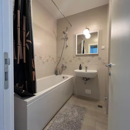 Hedonia 2 Apartment